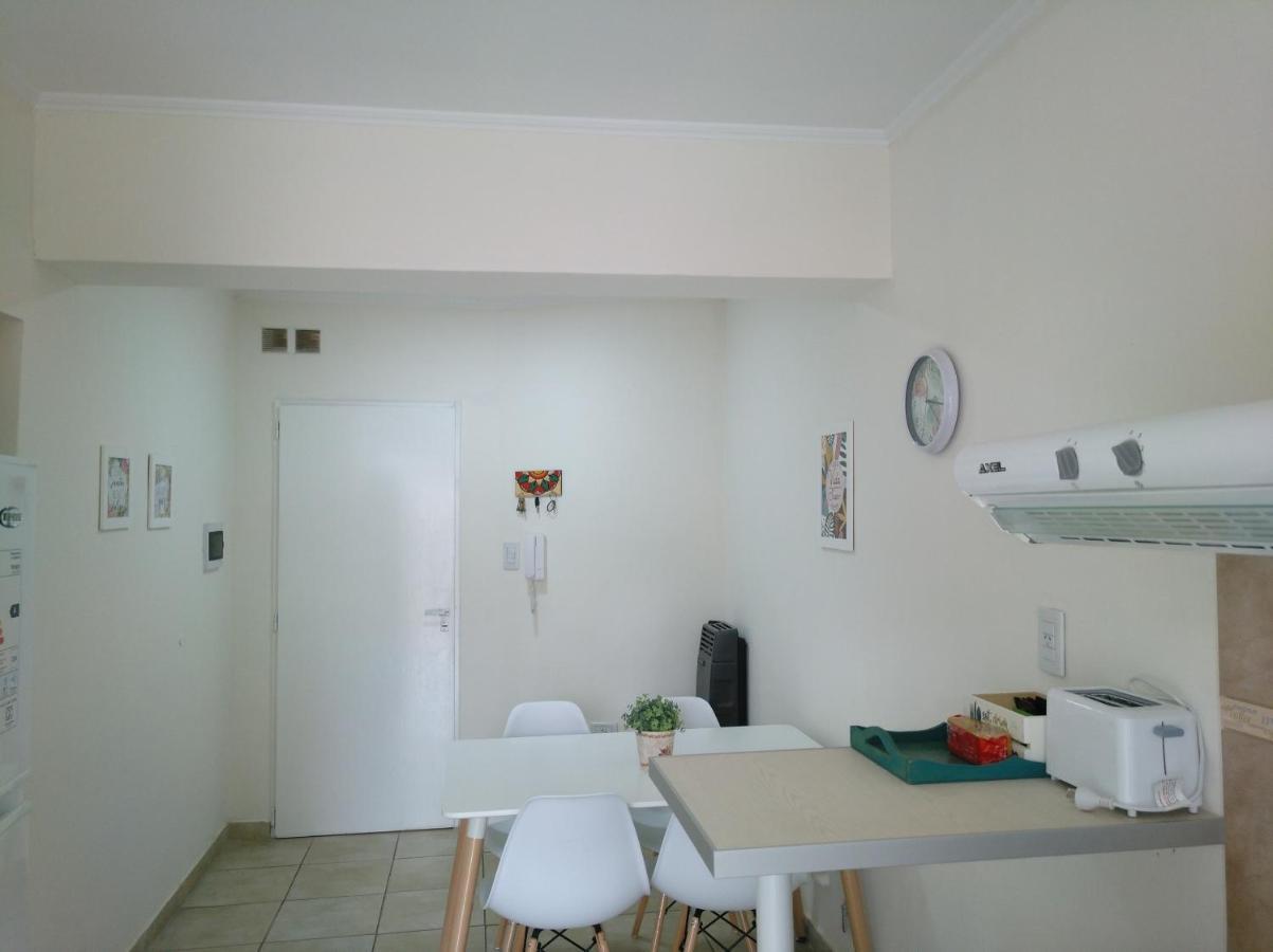 Echague Y Cura A Montiel Apartment Parana Bagian luar foto